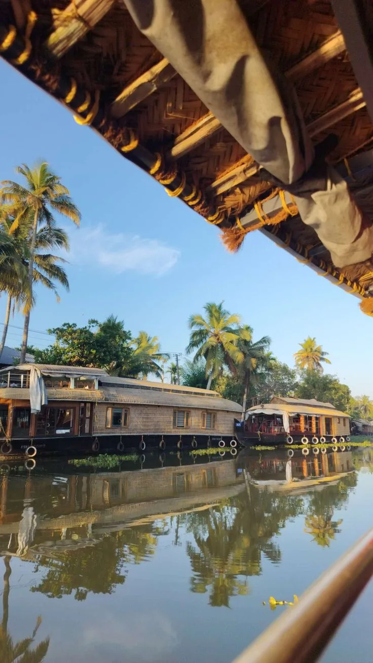 Hanoi – Ha Long Bay – Overnight Cruise
